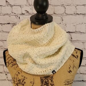 Fabletics Infinity Scarf Ivory and Gold EUC